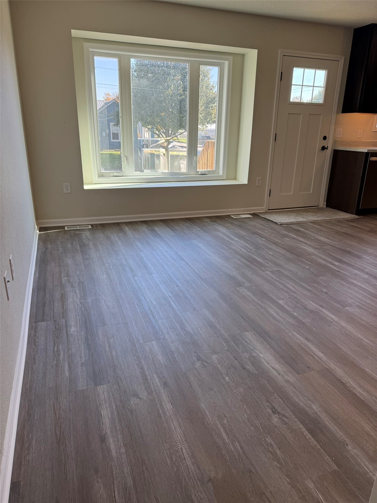 717 Avenue Vinton IA 52349