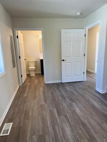 717 Avenue Vinton IA 52349