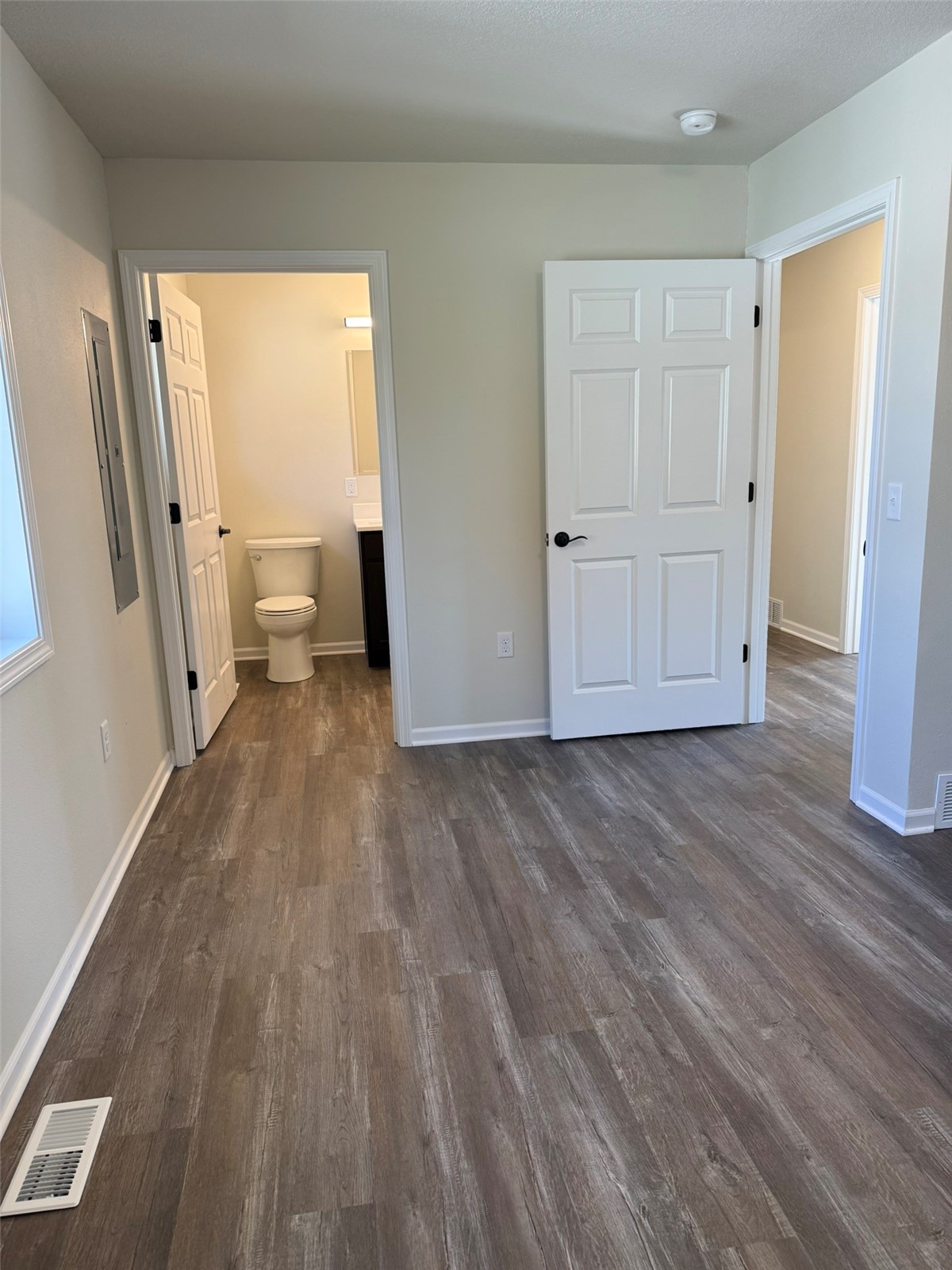 717 Avenue Vinton IA 52349