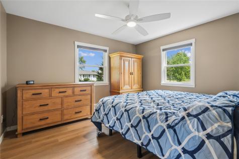 1605 48th Street NE Cedar Rapids IA 52402
