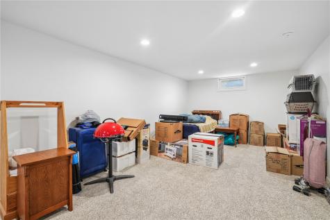 1605 48th Street NE Cedar Rapids IA 52402