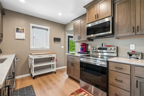 1605 48th Street NE Cedar Rapids IA 52402