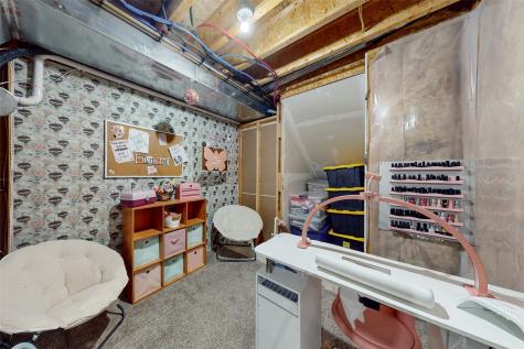 716 Tiburan Lane NE Cedar Rapids IA 52402