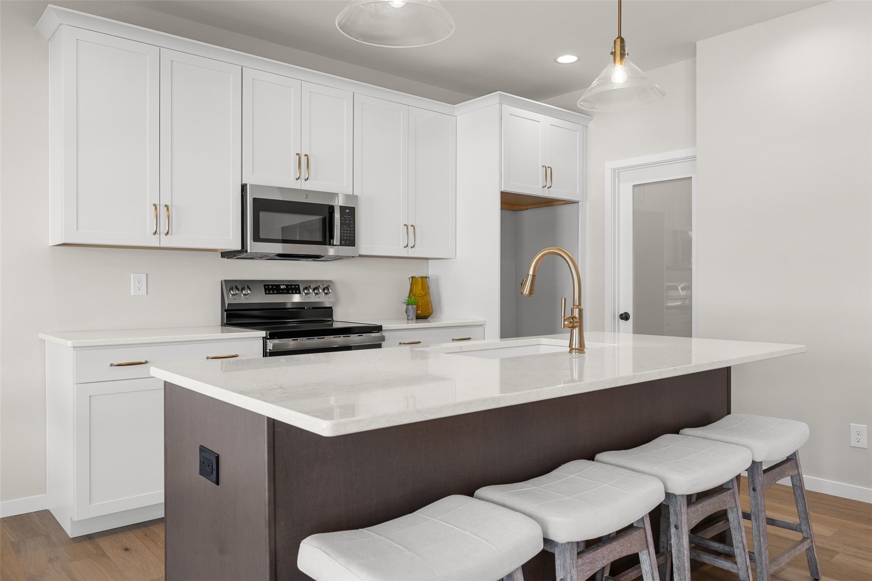 6916 Rock Wood Drive SW Cedar Rapids IA 52404