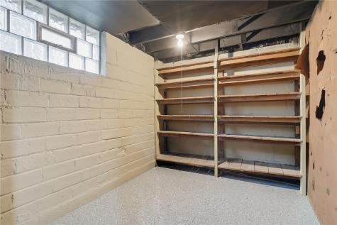 1144 C Avenue NW Cedar Rapids IA 52405
