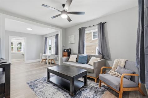 1144 C Avenue NW Cedar Rapids IA 52405