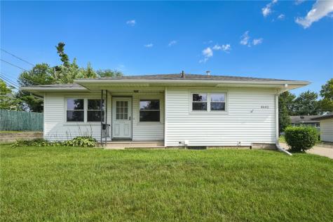 4641 Danbury Street NE Cedar Rapids IA 52402
