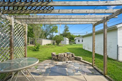4641 Danbury Street NE Cedar Rapids IA 52402