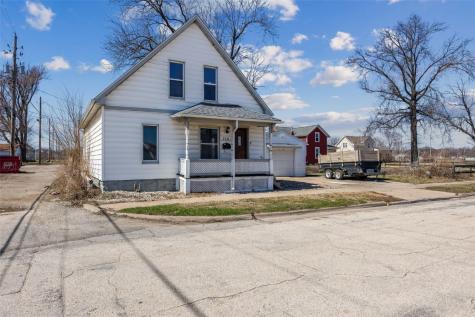 718 4th Street NW Cedar Rapids IA 52405