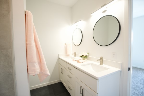 4022 Unbridled Avenue Iowa City IA 52240
