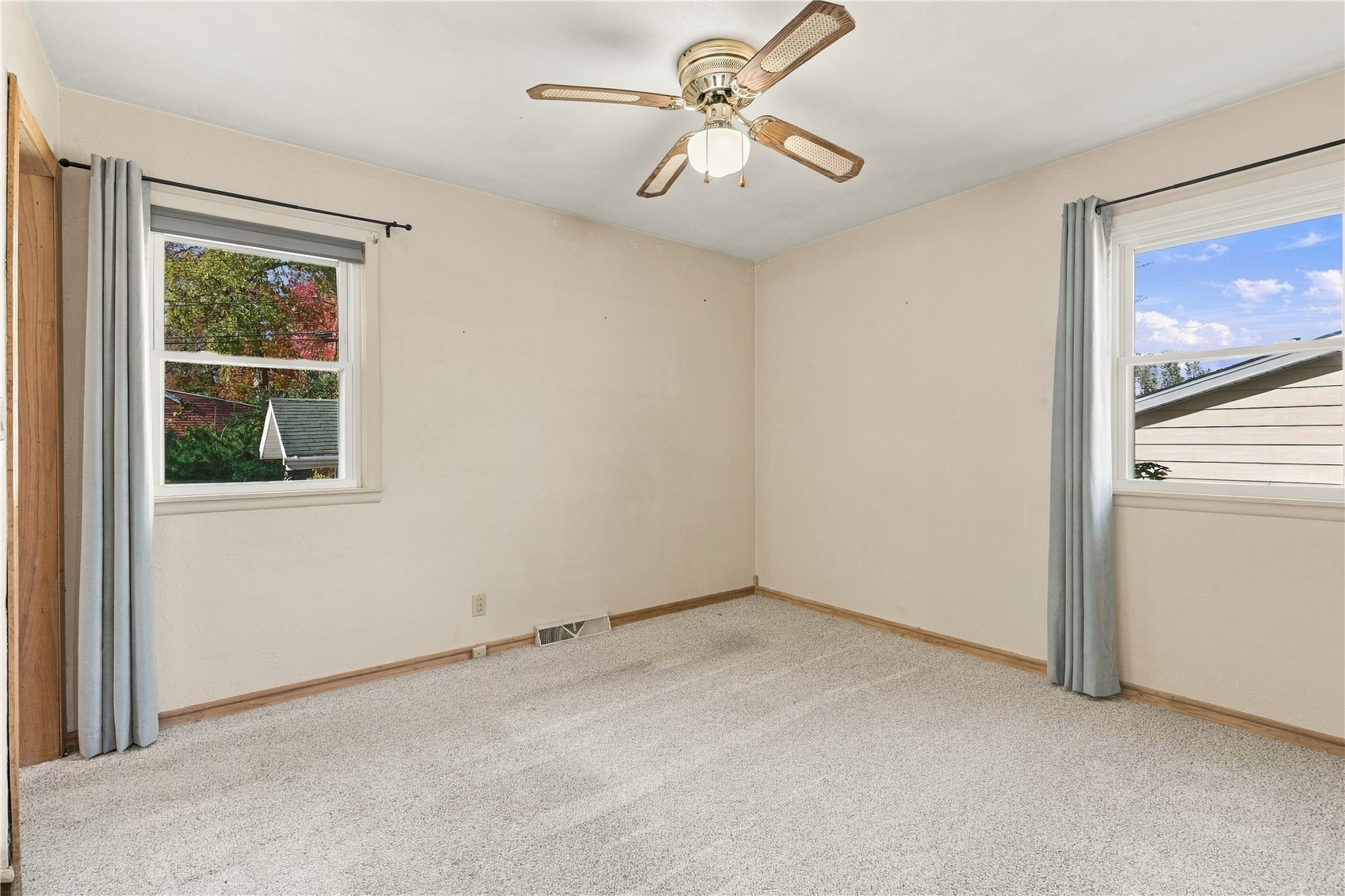 1508 Blanche Drive NW Cedar Rapids IA 52405