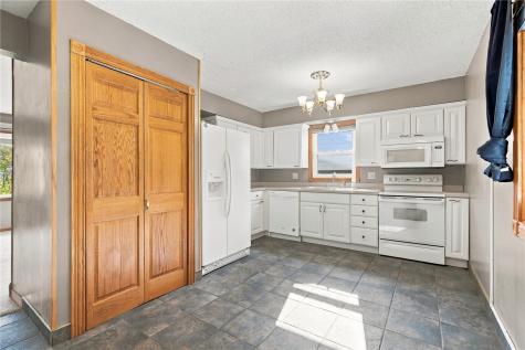 1508 Blanche Drive NW Cedar Rapids IA 52405