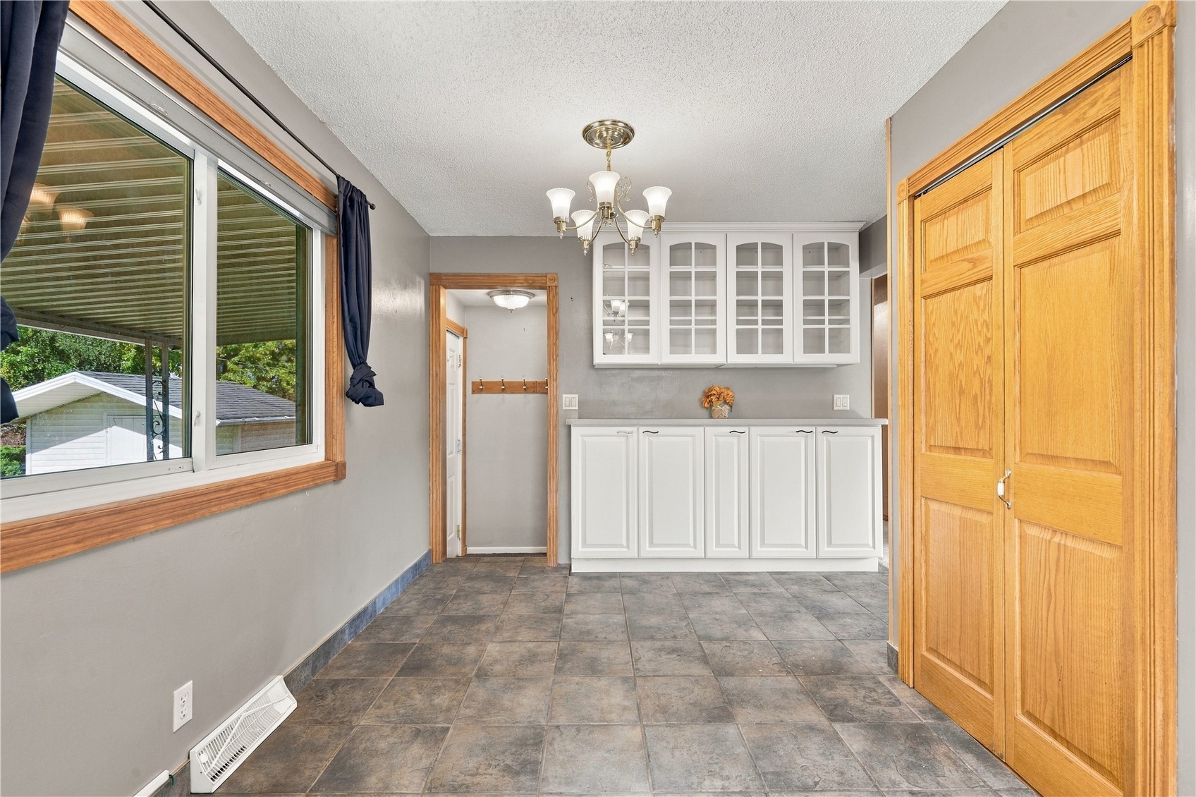 1508 Blanche Drive NW Cedar Rapids IA 52405