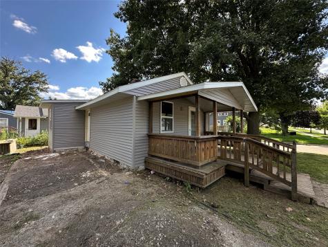 3001 Bever Avenue Cedar Rapids IA 52403