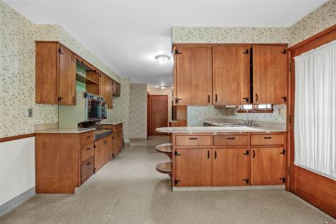 3813 Tomahawk Trail SE Cedar Rapids IA 52403