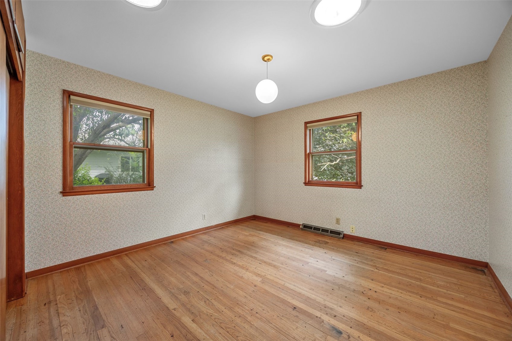 3813 Tomahawk Trail SE Cedar Rapids IA 52403