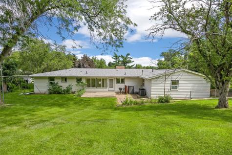 3813 Tomahawk Trail SE Cedar Rapids IA 52403