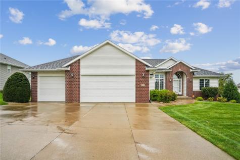 403 Wildflower Drive Fairfax IA 52228