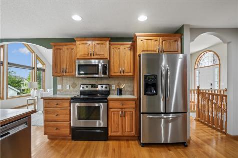 403 Wildflower Drive Fairfax IA 52228