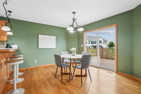 403 Wildflower Drive Fairfax IA 52228