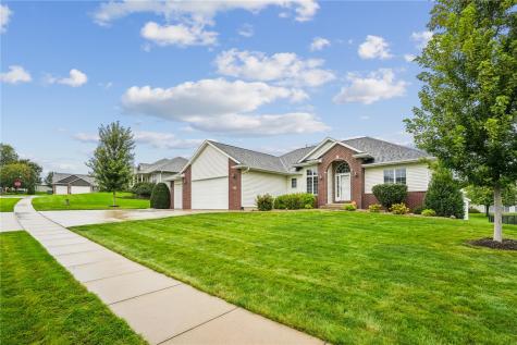 403 Wildflower Drive Fairfax IA 52228