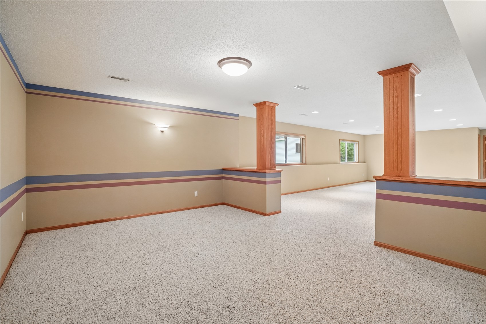 403 Wildflower Drive Fairfax IA 52228
