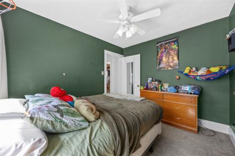1062 G Avenue NW Cedar Rapids IA 52405