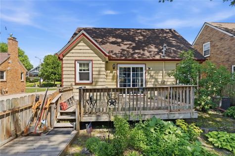 1017 26th Street SE Cedar Rapids IA 52403