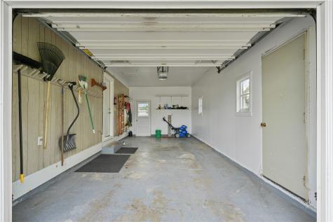 2713 Evelyn Drive SW Cedar Rapids IA 52404