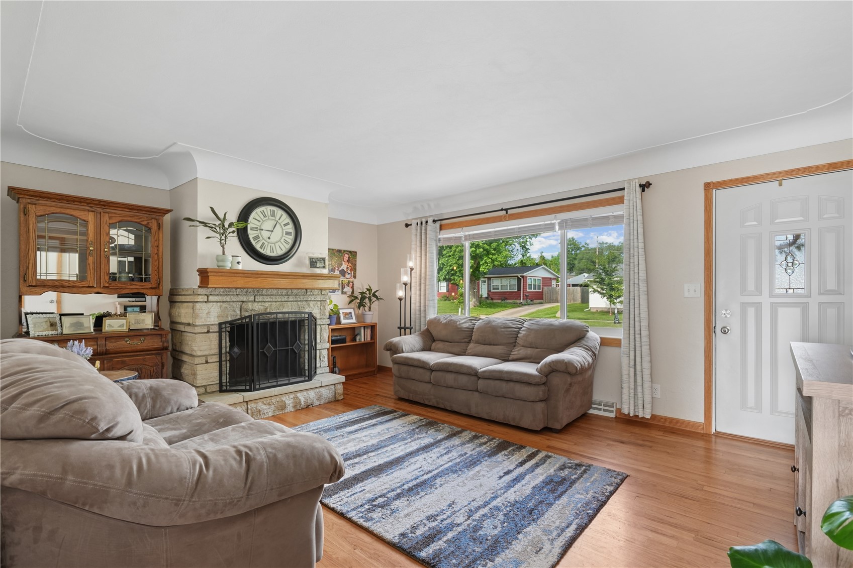 2713 Evelyn Drive SW Cedar Rapids IA 52404