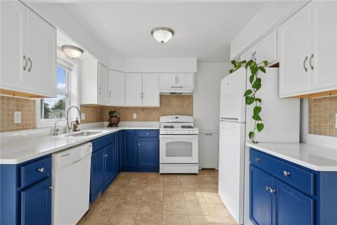 2713 Evelyn Drive SW Cedar Rapids IA 52404