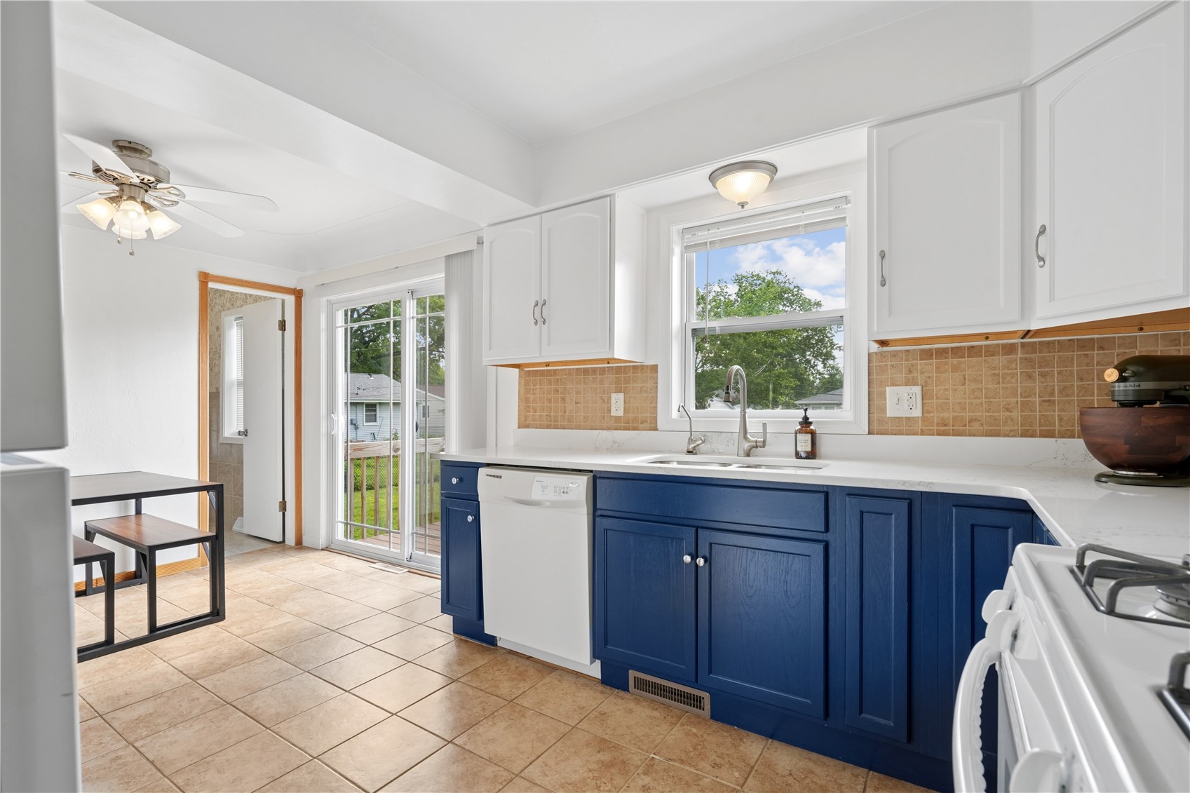 2713 Evelyn Drive SW Cedar Rapids IA 52404