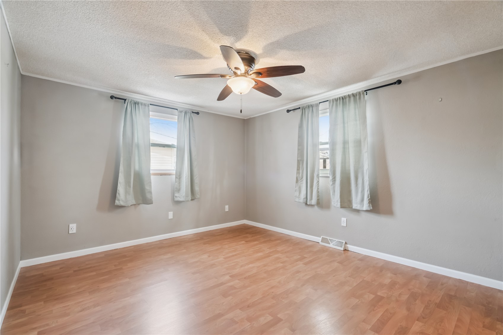 317 Terrace Lane Drive Montezuma IA 50171