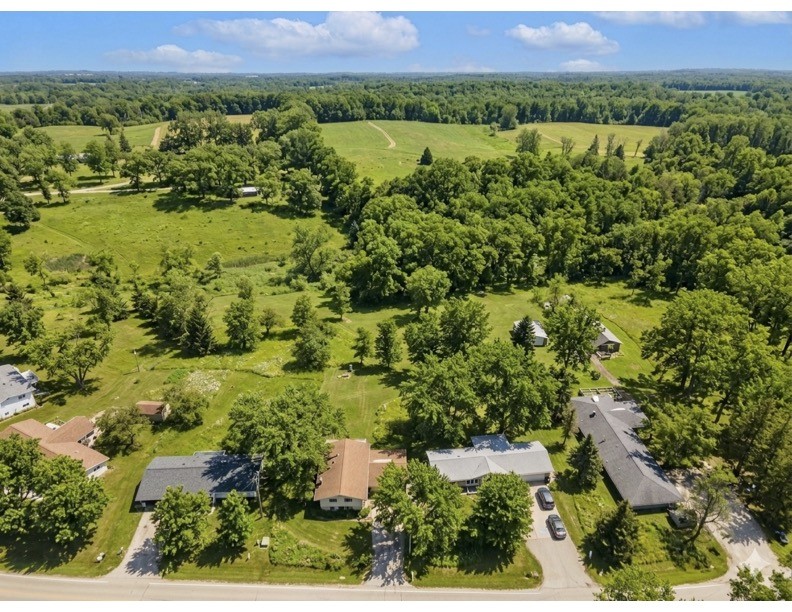 317 Terrace Lane Drive Montezuma IA 50171