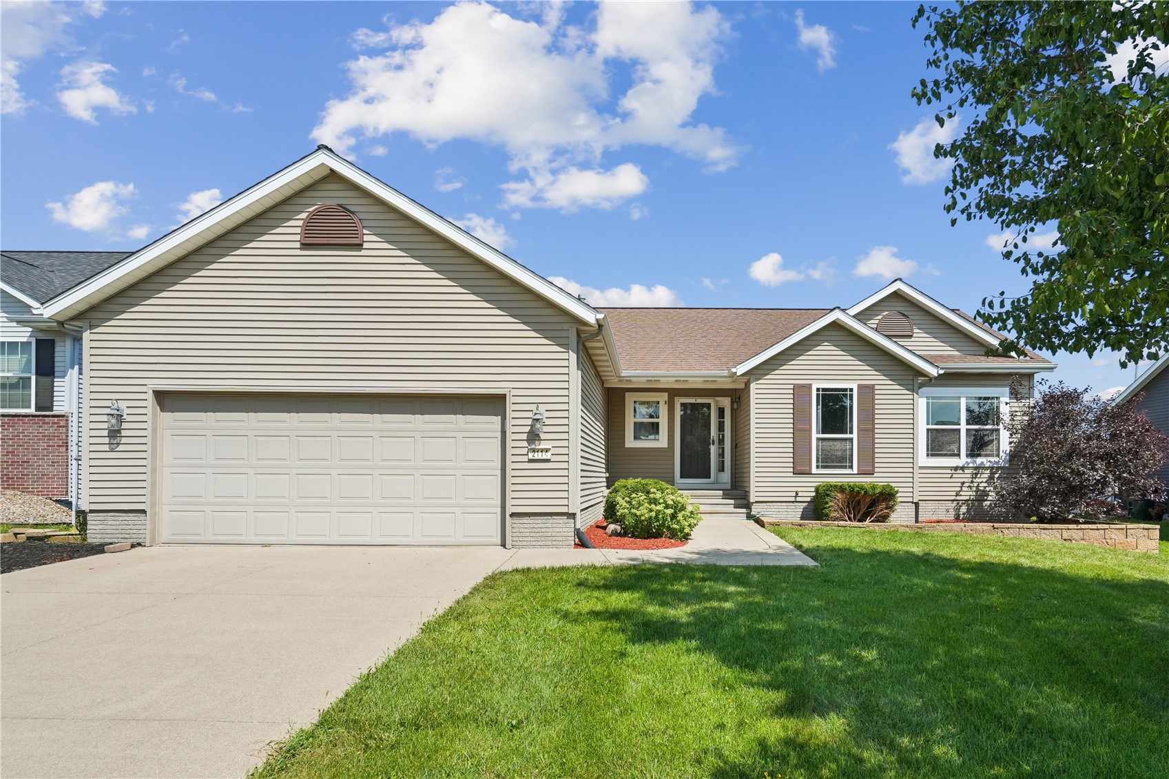 2114 Radcliffe Drive SW Cedar Rapids IA 52404