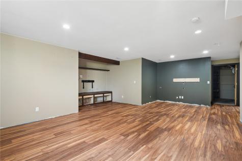 2114 Radcliffe Drive SW Cedar Rapids IA 52404