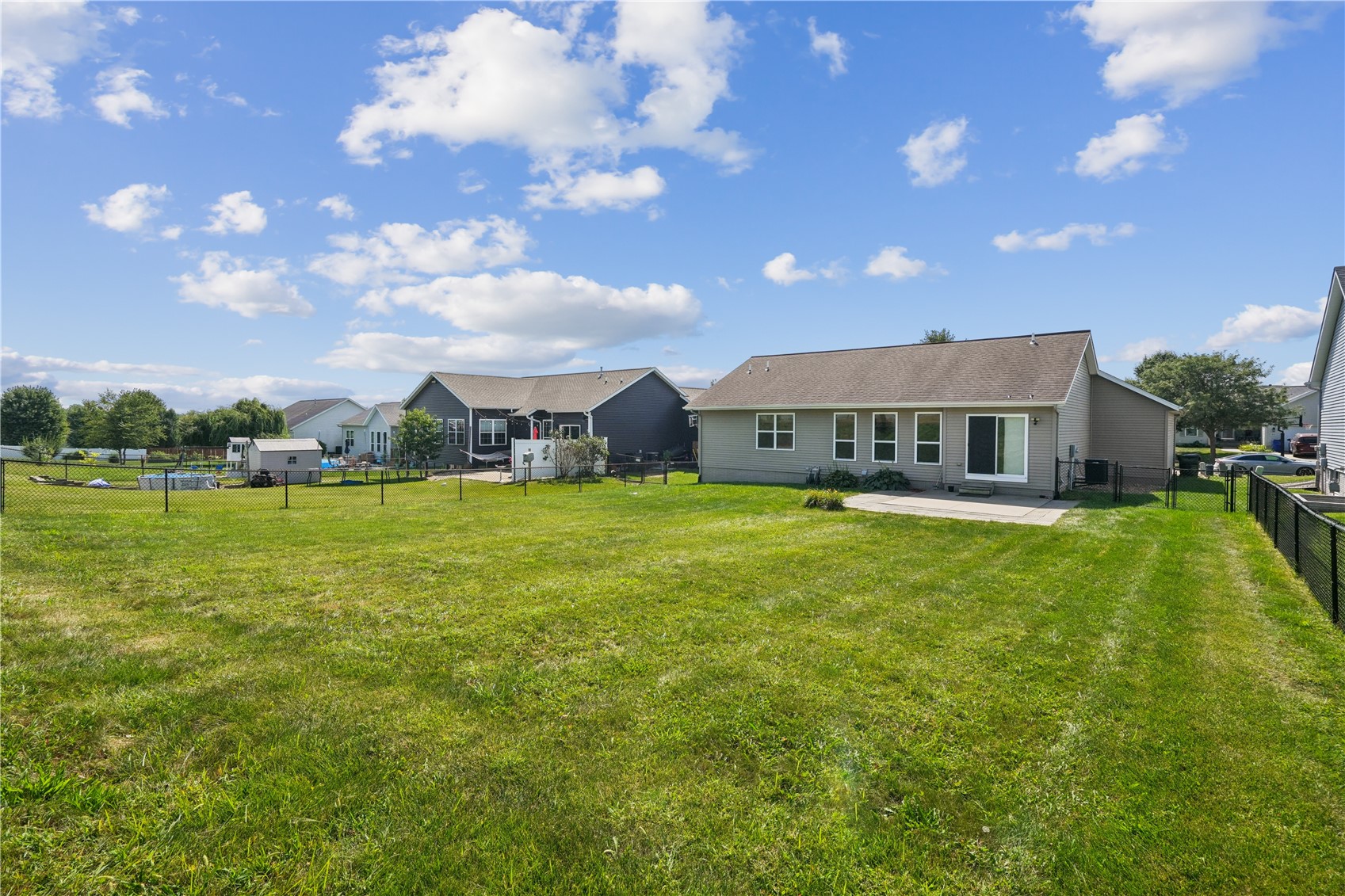 2114 Radcliffe Drive SW Cedar Rapids IA 52404