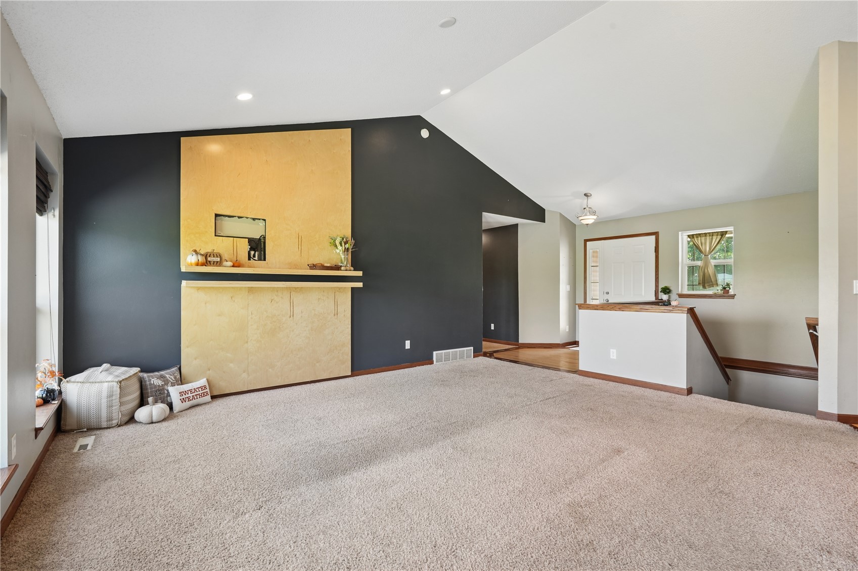 2114 Radcliffe Drive SW Cedar Rapids IA 52404