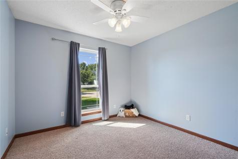 2114 Radcliffe Drive SW Cedar Rapids IA 52404
