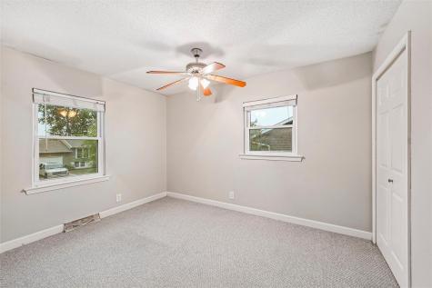 6507 Medford Lane NE Cedar Rapids IA 52402