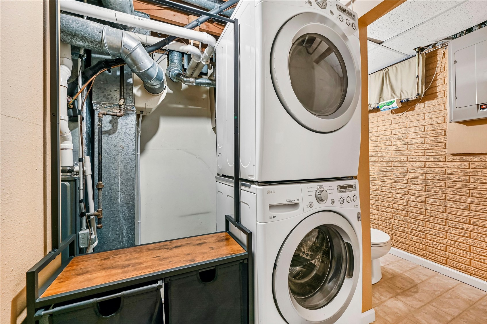 6507 Medford Lane NE Cedar Rapids IA 52402