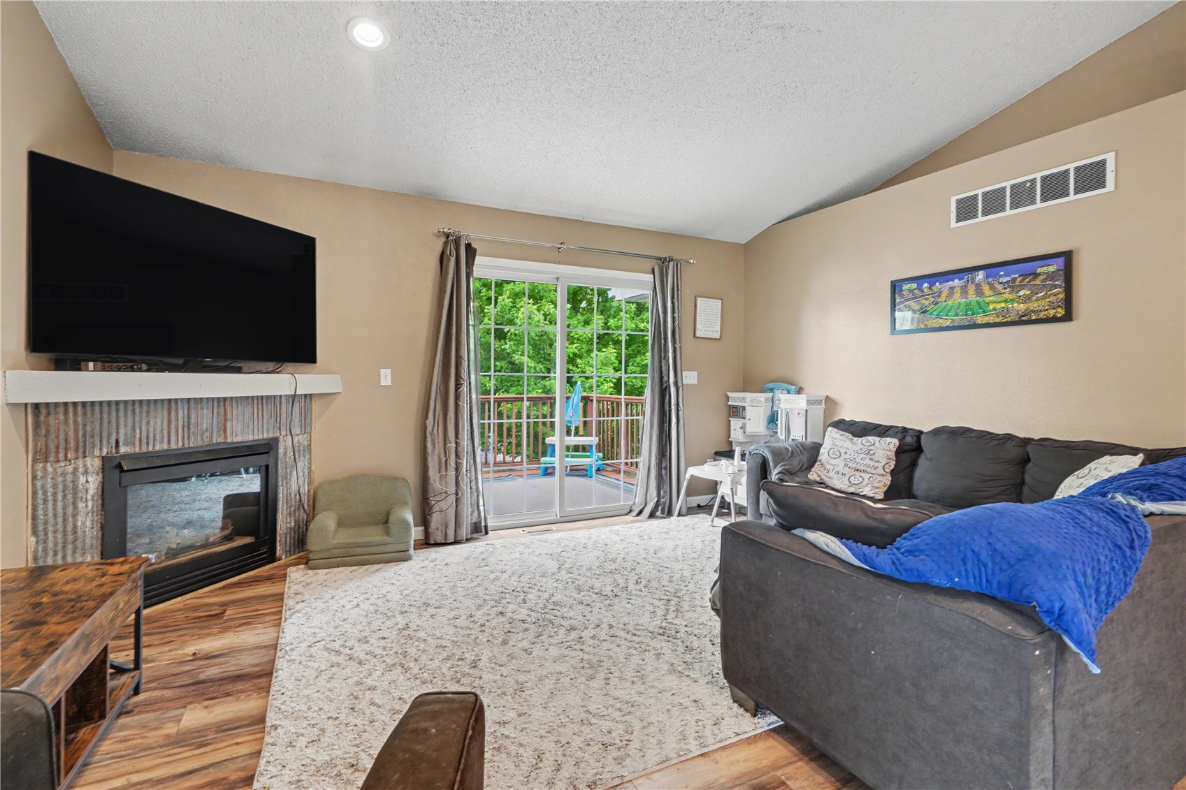 502 Mont Clair Street Solon IA 52333