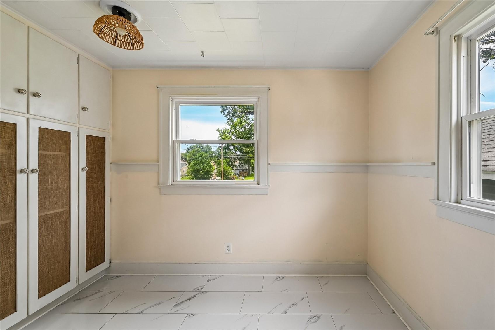 416 34th Street NE Cedar Rapids IA 52402