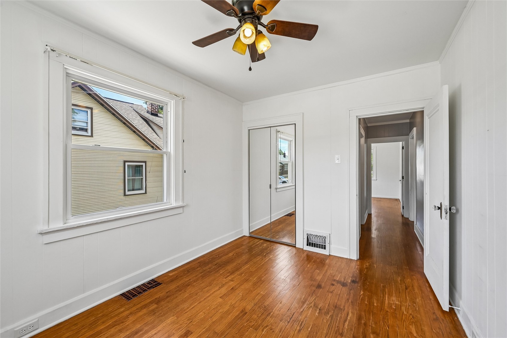 416 34th Street NE Cedar Rapids IA 52402