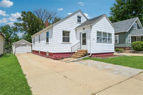 416 34th Street NE Cedar Rapids IA 52402