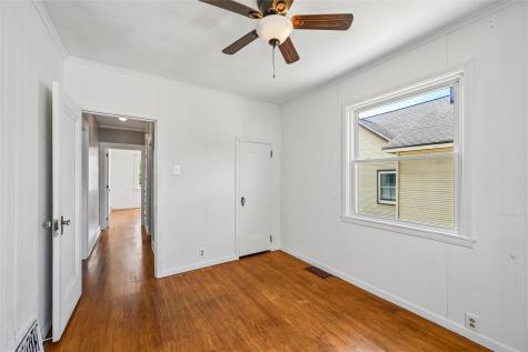 416 34th Street NE Cedar Rapids IA 52402