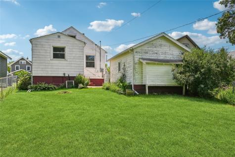 416 34th Street NE Cedar Rapids IA 52402
