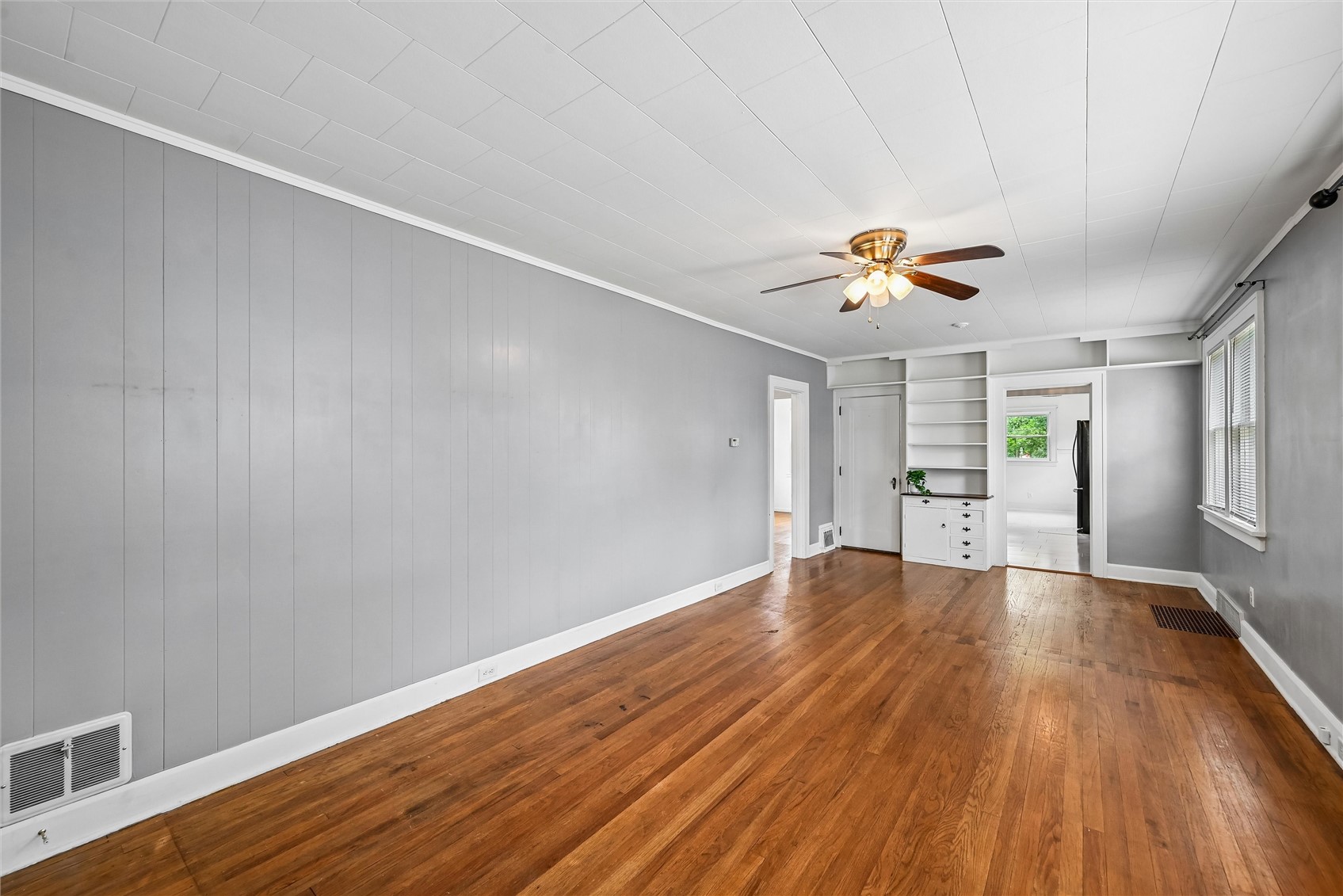 416 34th Street NE Cedar Rapids IA 52402