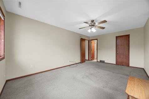 3333 Riverside Drive Cedar Rapids IA 52411
