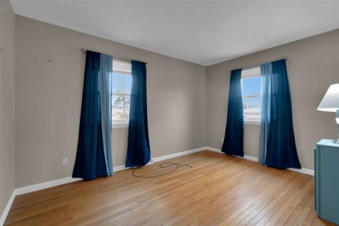 1645 A Avenue Marion IA 52302
